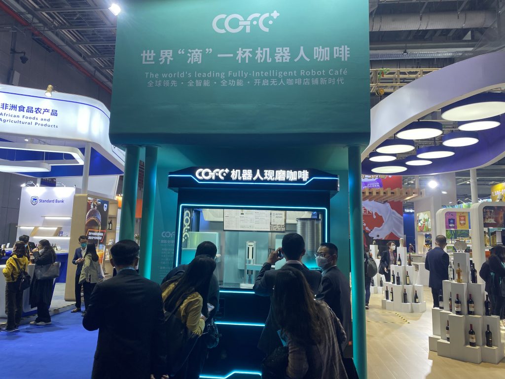 COFE+ robot barista | advanced robot making coffee tech